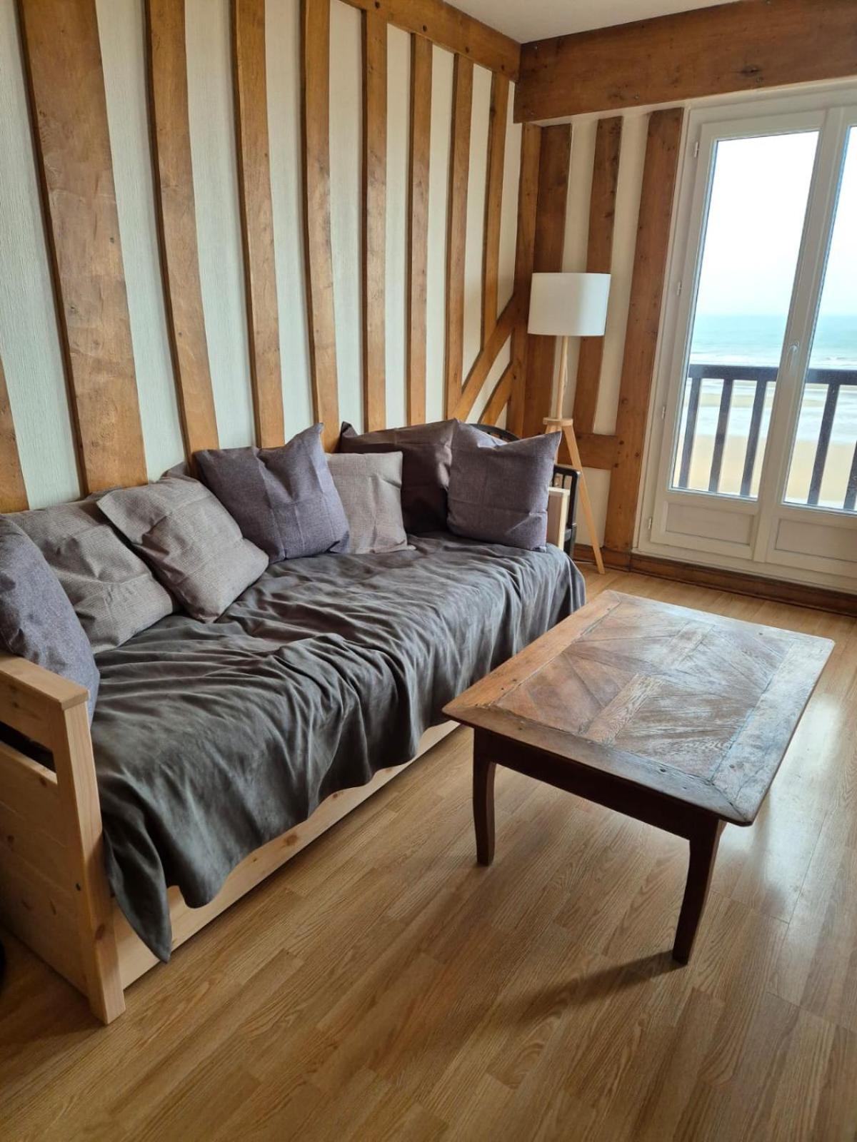 Appartement Vue Mer Cabourg Buitenkant foto