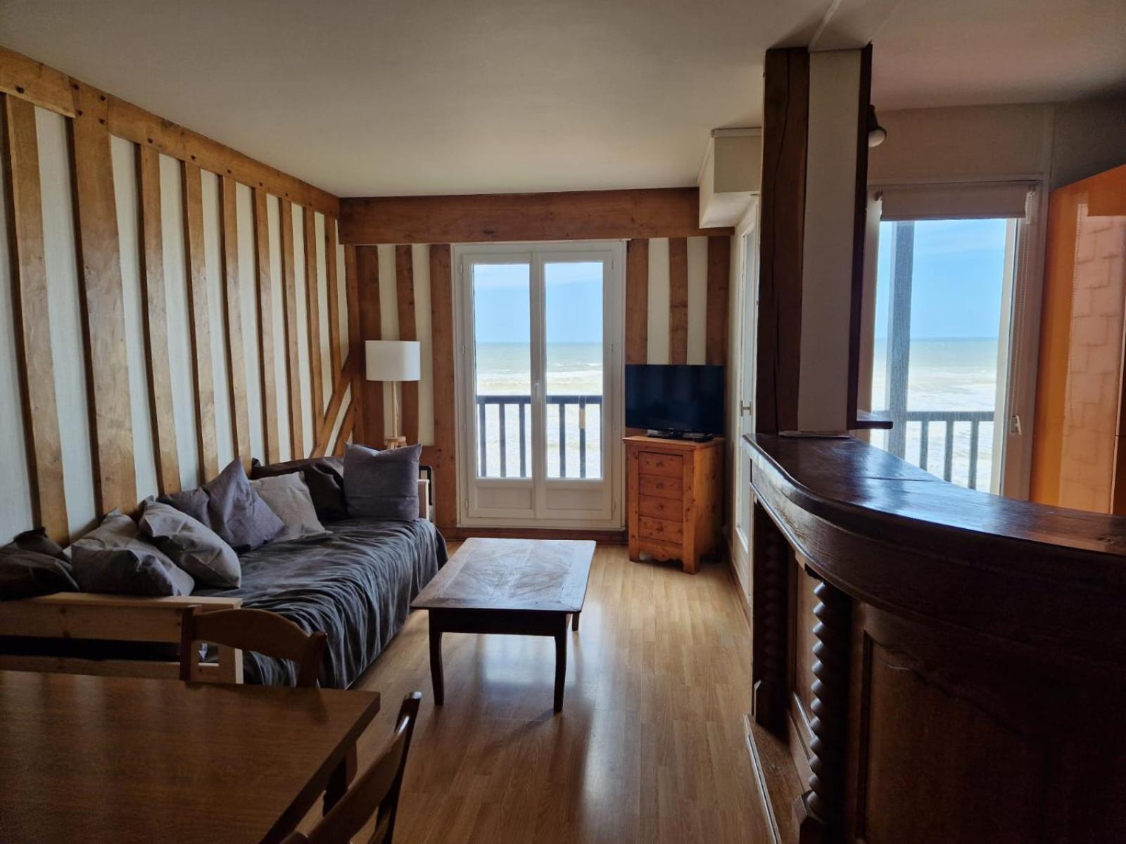 Appartement Vue Mer Cabourg Buitenkant foto
